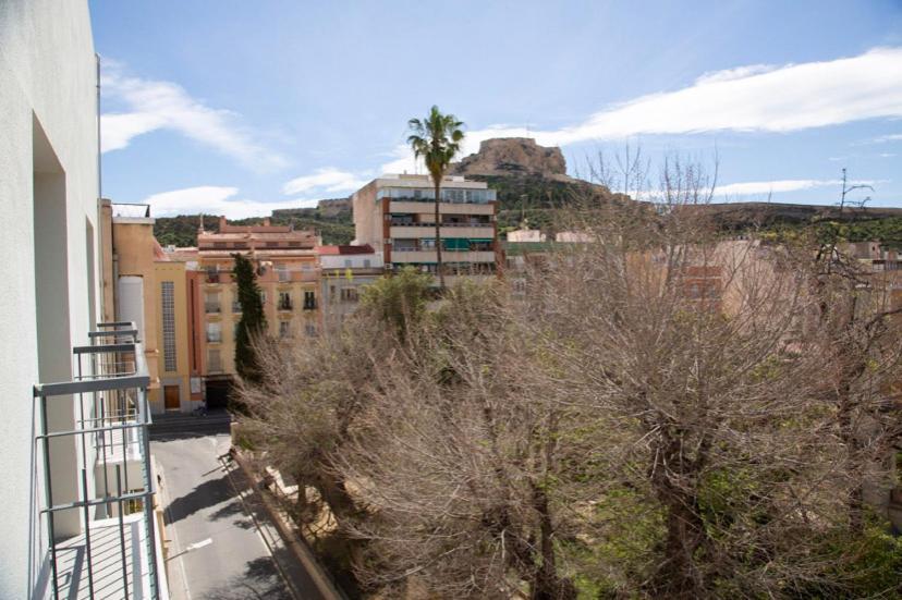 Reina Victoria La Plaza Apartment Alicante Exterior photo